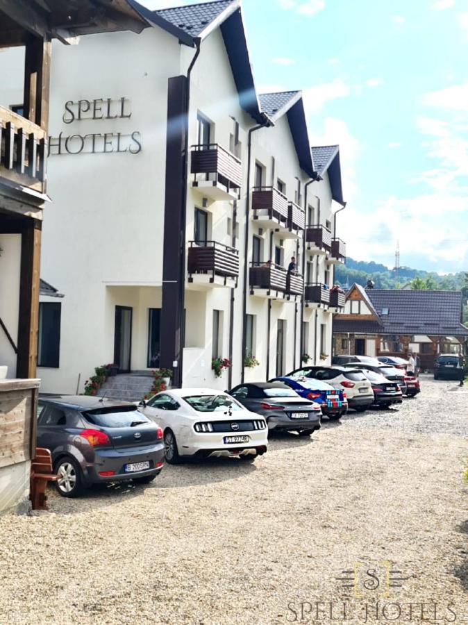 Spell Hotels Capatineni-Paminteni Экстерьер фото